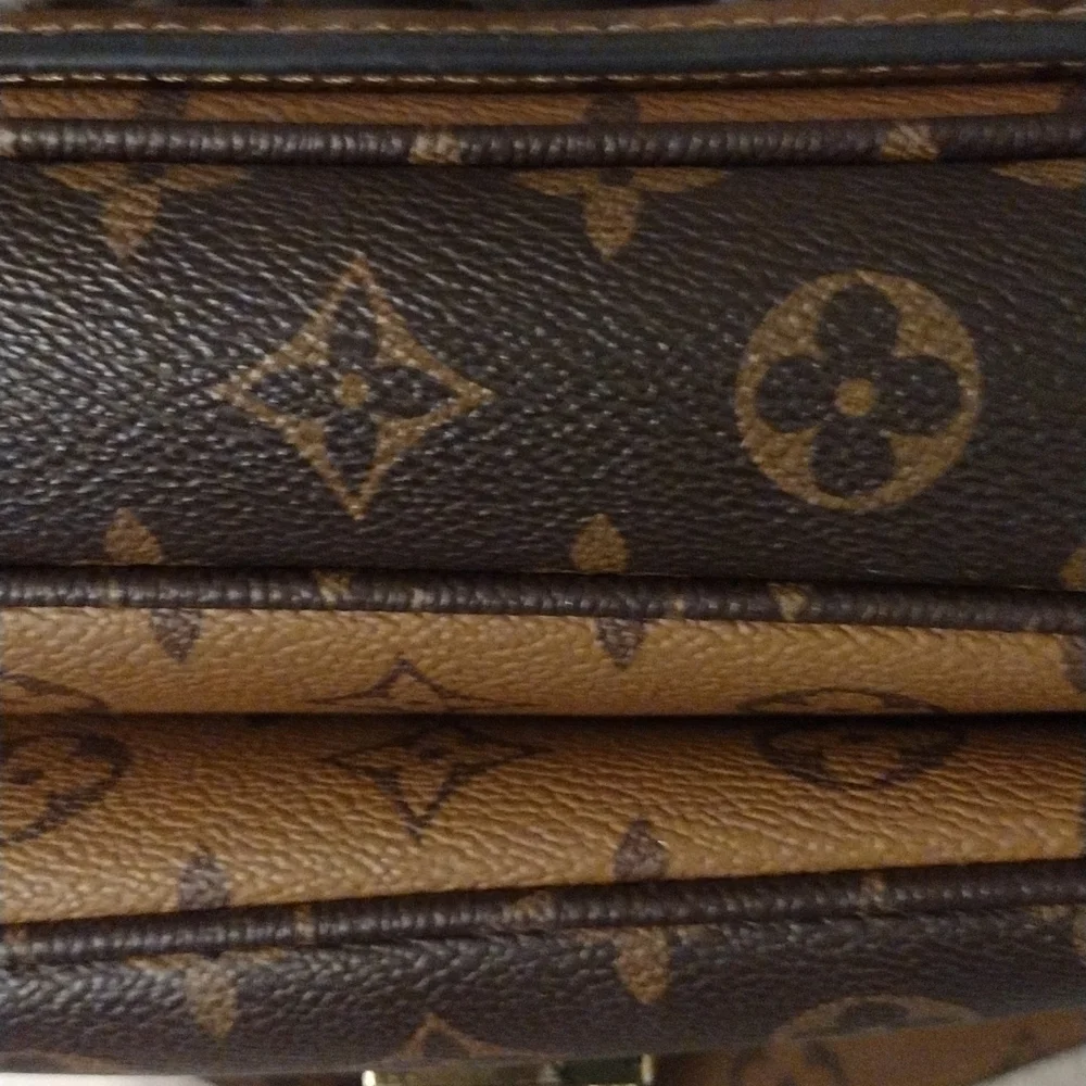 Louis Vuitton Reverse Monogram Pochette Metis - Picture 16 of 16